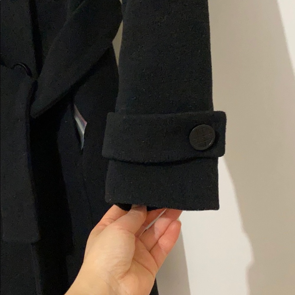 Coats - Picture 6 of 7
